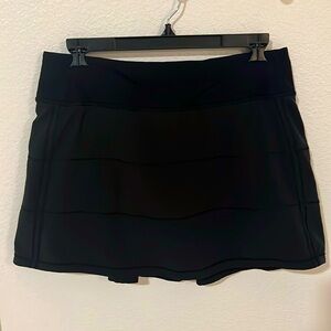 Lululemon pace rival skirt